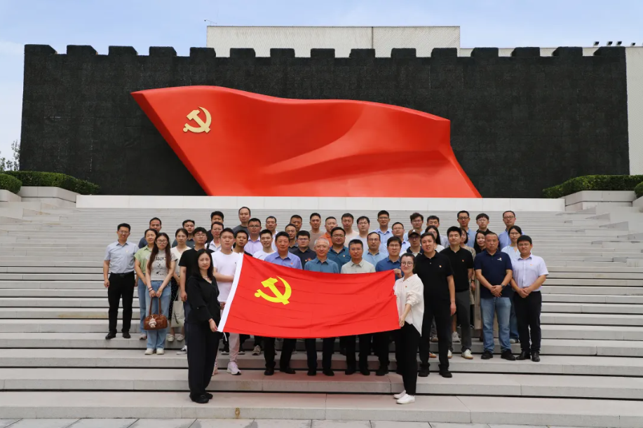 君临国际-科技赋能场景,让娱乐更有趣!